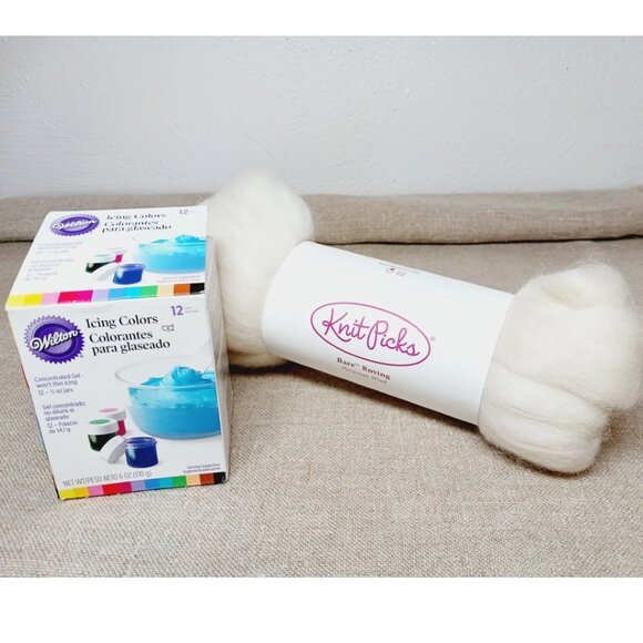 Knit Picks Bare Wool Roving & Wilton Icing colors (New) Set - Picture 1 of 6